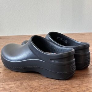 Dansko Women's Kaci Black Backless Clogs Size 37 (6.5 - 7) like new!